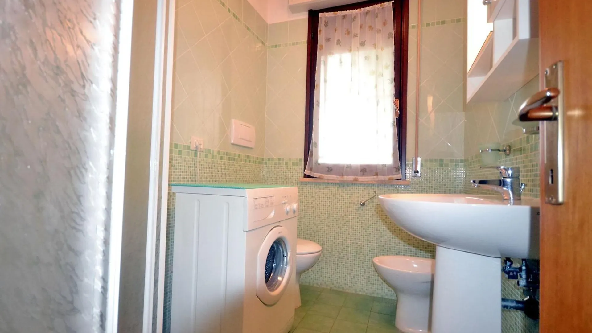 Sit Holiday Homes Lido delle Nazioni 0*,